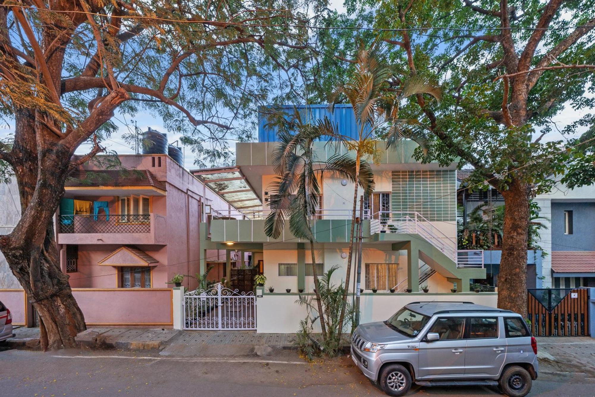 House Of 2 Tress Penthouse Villa Bangalore Exteriör bild